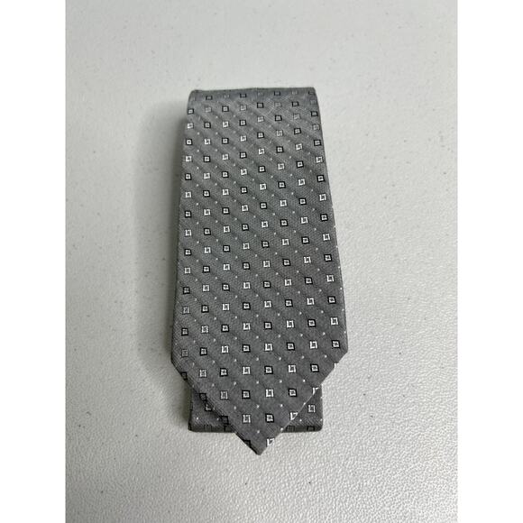 Calvin Klein Gray and Black Geometric Pattern Silk Blend Slim Designer Tie NWT - Picture 1 of 7
